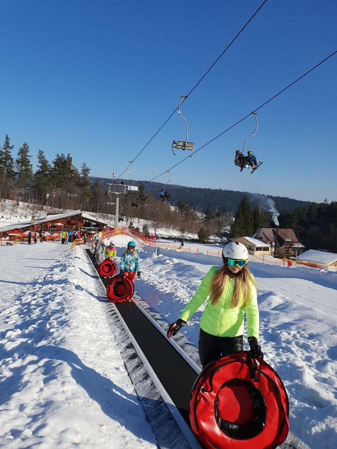 Pensjonat Laworta Ski Ustrzyki Dolne Esterno foto