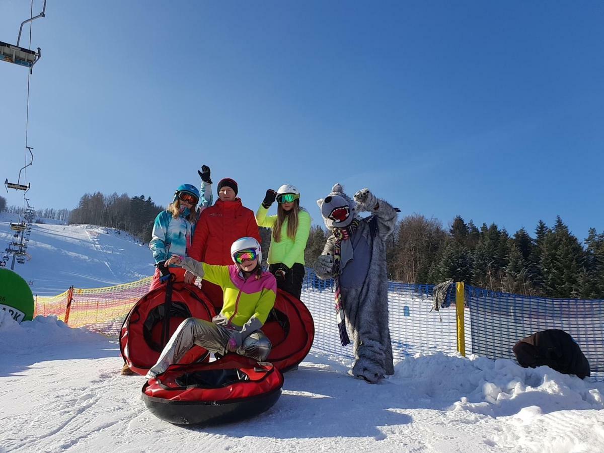 Pensjonat Laworta Ski Ustrzyki Dolne Esterno foto