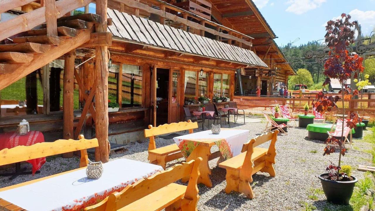 Pensjonat Laworta Ski Ustrzyki Dolne Esterno foto